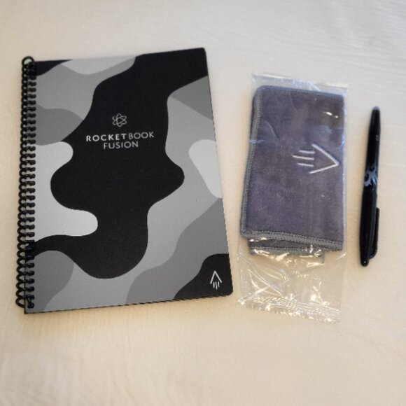 Rocketbook Fusion Planner Hybrid Reusable Planner and Notebook in One - Picture 2 of 11